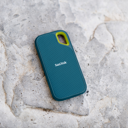 SanDisk Extreme Portable USB 3.2 Gen 2 Type-C External V2
