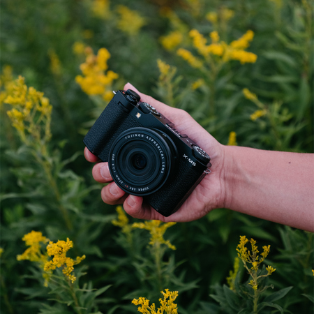 Fujifilm X-M5 Mirrorless Camera with XC 15-45mm f/3.5-5.6 OIS PZ