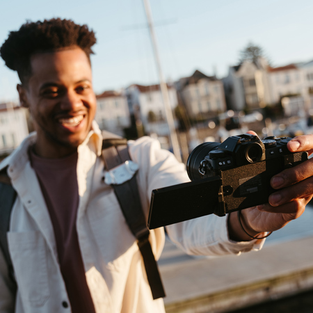 Anti-Boncos! Daftar Harga Kamera Vlog Terbaik 2026 yang Wajib Kamu Miliki