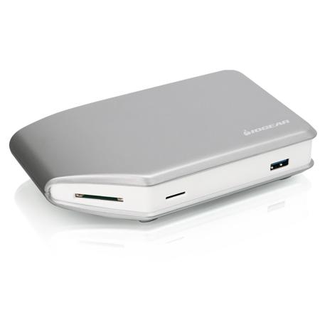 IOGEAR USB-C Hub with Card Reader