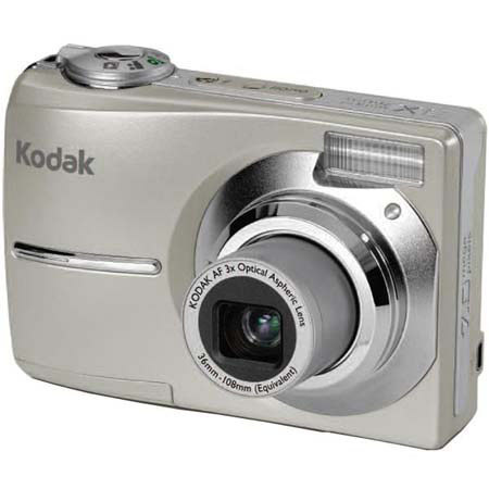 Kodak EasyShare C713 Zoom Digital Camera Kit, 7.0 Megapixel, 3x Optical Zoom, 5x Digital Zoom, 2.4" LCD Screen - Silver