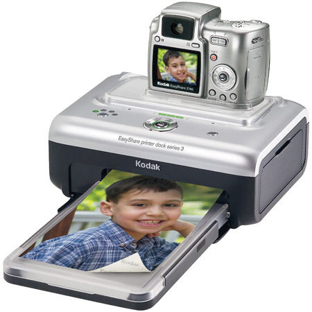 Kodak EasyShare Z740, Point & Shoot Digital Camera, 5.0 Megapixel, 10x Optical / 5x Digital Zoom, with Kodak EasyShare Series 3 Printer Dock