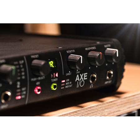 DTM・DAW IK Multimedia AXE I/O + AmpliTube 5 MAX IK Multimedia Axe I/O + AmpliTube 5 Max + TONEX MAX Bundle