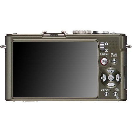 Leica D-LUX 4 Safari Special Edition Set, Matt Green