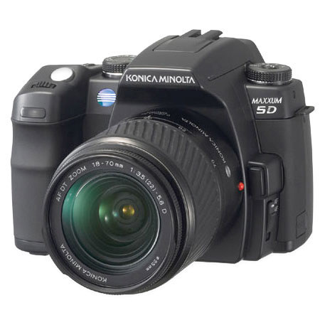 Konica-Minolta Maxxum 5D Digital SLR Camera Body Kit with AF DT Zoom 18-70mm f/3.5-5.6 Lens, 6.3mp.