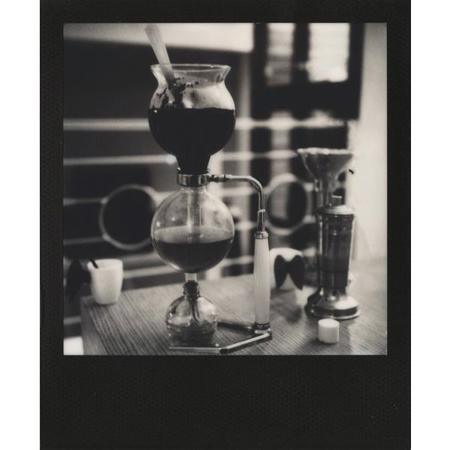 Impossible 600 B&W Film with Black Frame for Polaroid 600 & I-Type, 8 Exposures