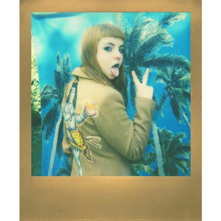 Impossible 600 Color Film with Gold Frame for Polaroid 600 & I-Type, 8 Exp