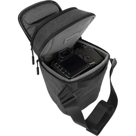Incase DSLR Case