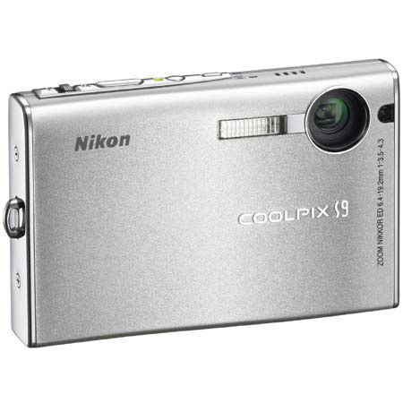 Nikon Coolpix S9 Slim P/S Dig Cam,6 MP, Silver - Refurb