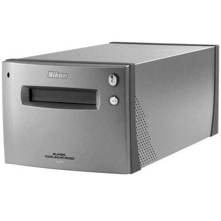 Nikon Super Coolscan 9000-ED Multi-Format Film Scanner with IEEE-1394 Firewire Interface - Refurbished by Nikon U.S.A.