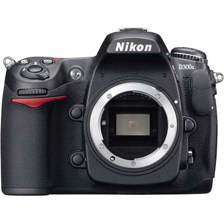 Nikon 25464 D300S 12.3MP DSLR Camera w/70-300VR lens