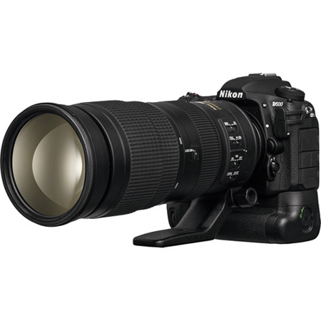 Nikon D500 DSLR Sports & Wildlife Kit w/200-500/5.6 E Lens, MBD17, 2x 32GB XQD