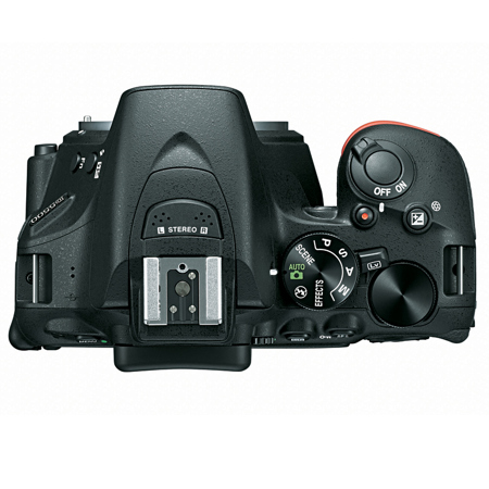Nikon　D5500 ボディ Amazon.com : Nikon D5500 DX-format Digital SLR Body (Black