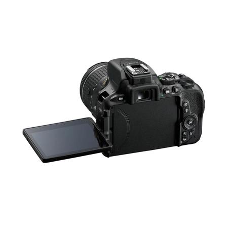 Nikon D5600 DSLR with 18-55mm DX VR Lens