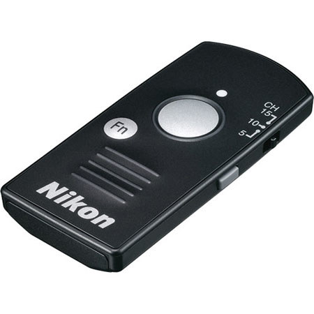 Nikon WR-T10 Wireless Remote Controller Transmitter for Cameras (Requires WR-R10 Receiver)