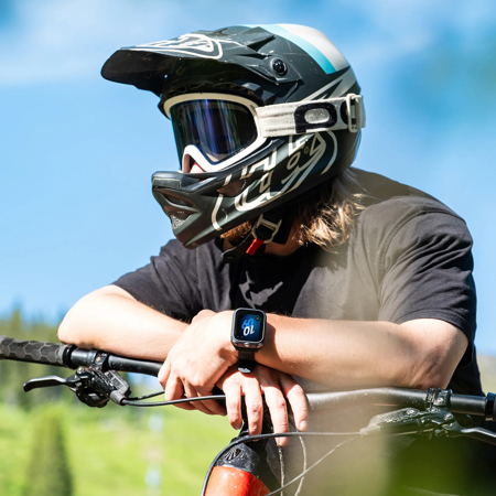 Insta360 GPS Preview Remote with Built-In Mic, Black CINSCAVX