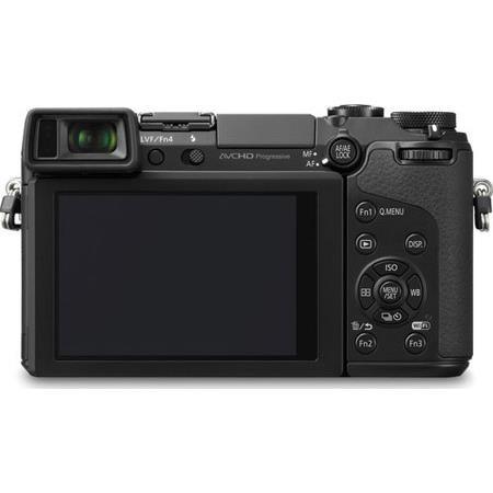 Panasonic Lumix DMC-GX7 Kit with Lumix G Vario 14-42mm/F3.5-5.6