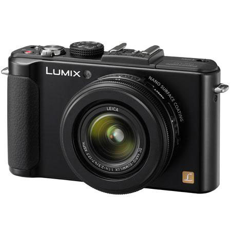 Panasonic Lumix DMC-LX7 Digital Camera w/3.8x24mm Leica Lens, Black -Bundle-