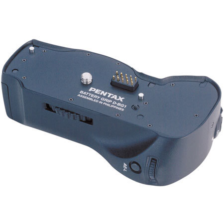 Pentax D-BG-1 Battery Grip for the *ist Digital Camera.