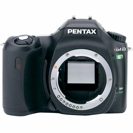 Pentax iST-DS Super Compact Digital SLR Camera Body with 6.1MP #18996