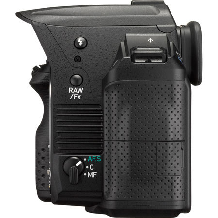 Pentax K-30 Digital SLR Camera with 18-55 DA Lens, Black