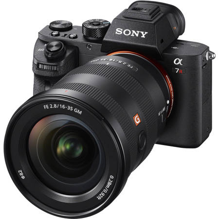 Amazon.com : Sony SELP1635G FE PZ 16-35mm F4 G Full Frame