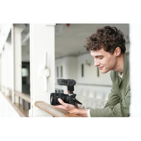 Sony FE 20-70mm f/4 G Lens SEL2070G