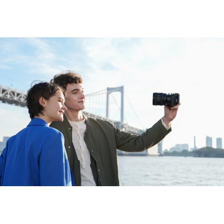 Sony FE 20-70mm f/4 G Lens for Sony E SEL2070G - Adorama Sony FE 20-70mm f/4 G Lens for Sony E SEL2070G - Adorama