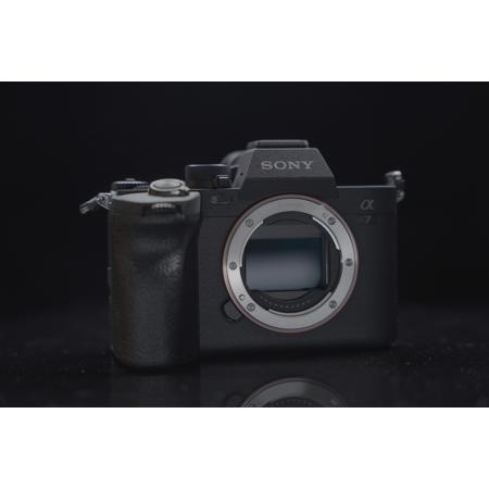 Sony Alpha a7 IV Mirrorless Camera ILCE-7M4/B - Adorama Sony Alpha a7 IV Mirrorless Camera ILCE-7M4/B - Adorama