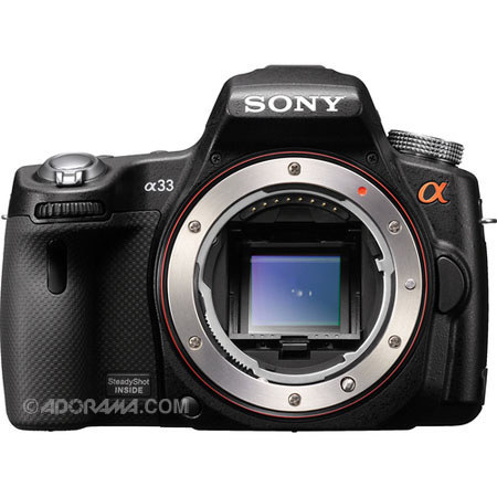 Sony Alpha DSLR SLT A33 Digital Camera / 8Gb SD, Case Bundle