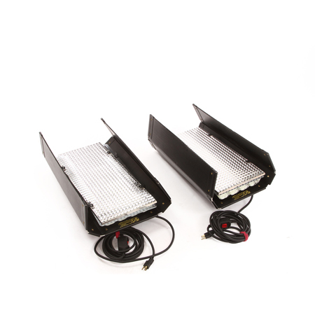 Kino Flo Diva-Lite 401 Light Kit with Stand, 120VAC
