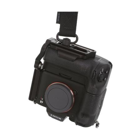 Kirk L-Bracket for Sony Alpha A7R IV/ Sony Alpha A9 II w/ VG-C4EM