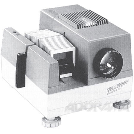 Kindermann 6x6, 2 1/4 x 2 1/4 Diafocus Automatic / Remote Projector 66T