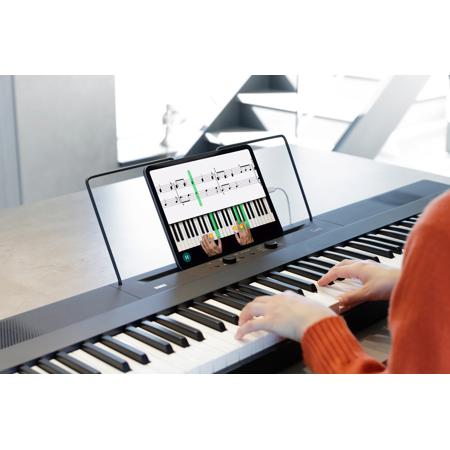  Korg, 88-Key Digital Pianos-Home (L1PWHITE) : Musical