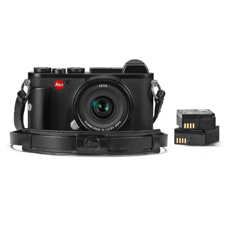 Leica CL CL Mirrorless Digital Camera Black "Street Kit"
