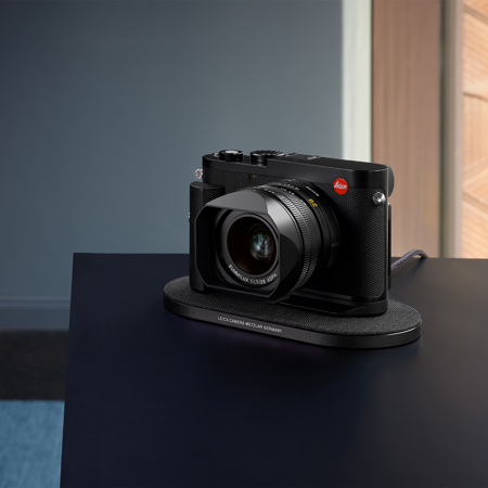 Leica Q3 Compact Digital Camera 19080 - Adorama