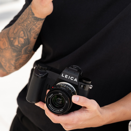 Leica SL3-P Mirrorless Camera with Vario-Elmarit-SL 28-70mm f/2.8