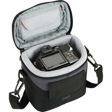 Lowepro Cirrus 100 DSLR Case, 360° Swivel Clips, Black