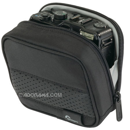 Lowepro Munich 30 Camera Pouch - Black