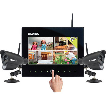 Lorex Live SD+ 9" Monitor/DVR Combo with Wireless Bullet Cameras