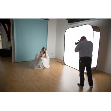 Manfrotto 7x8' HiLite Illuminated White Background LL LB8878