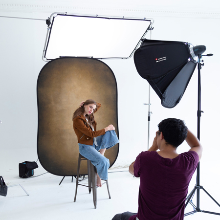 Manfrotto 5x7' Vintage Collapsible Reversible Background, Tobacco/Olive