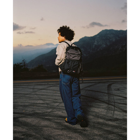 The Long Weekend Morro 22L Convertible Backpack