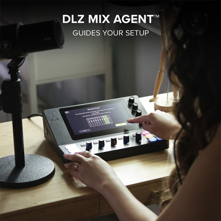 micciページです。 Mackie DLZ Creator XS Compact Adaptive Digital Mixer for