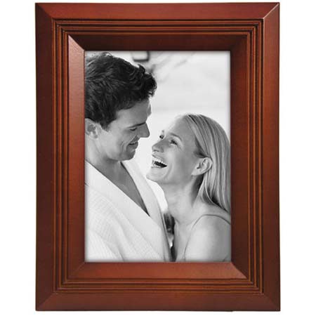Malden Reed Wood Frame for 4x6in One Photo, Walnut