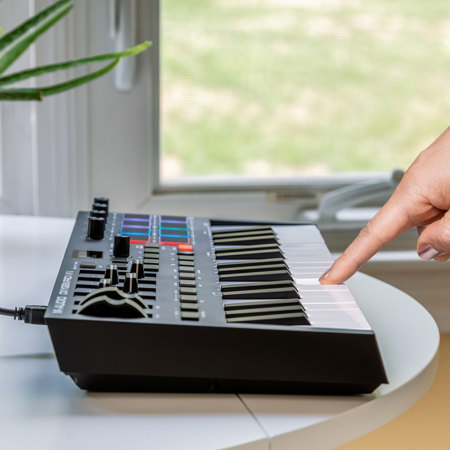 DTM・DAW M-AUDIO Oxygen Pro Mini DTM/DAW M-AUDIO Oxygen Pro Mini