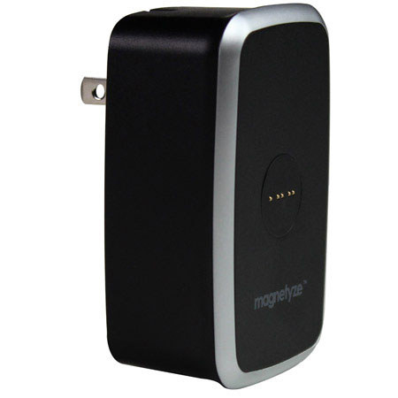 Magnetyze AC Wall Charger with 2.1A USB Port