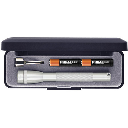 MagLite Mini Maglite 2-Cell AAA Incandescent Flashlight with Clip and Presentation Box, 9 Lumens, Silver