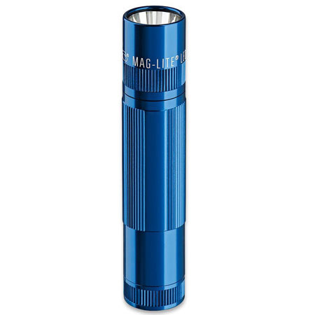 Maglite XL200-S3116 LED Flashlight with 3 AAA Battery, Blue