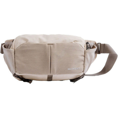 Moment Slate 4L Camera Sling Bag Desert